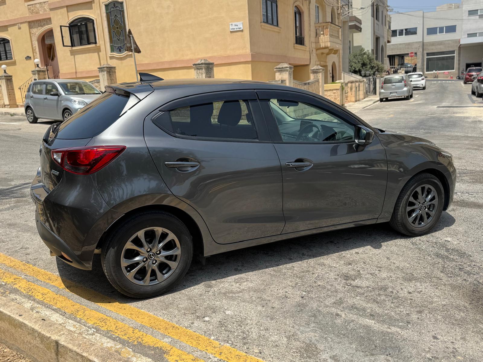 Mazda Demio Touring
