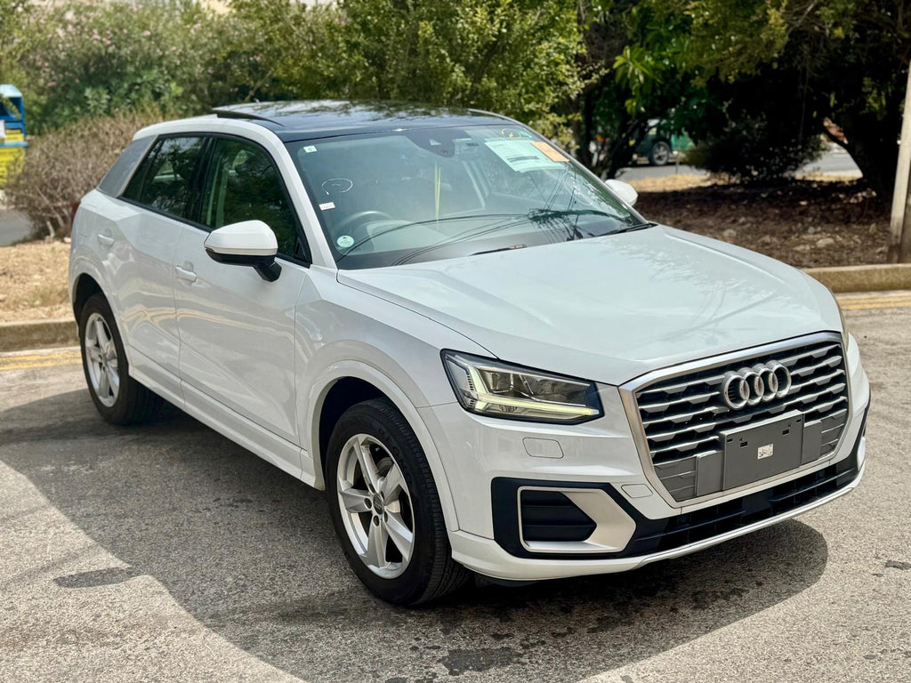 Audi Q2 With Sunroof And Leather Seats