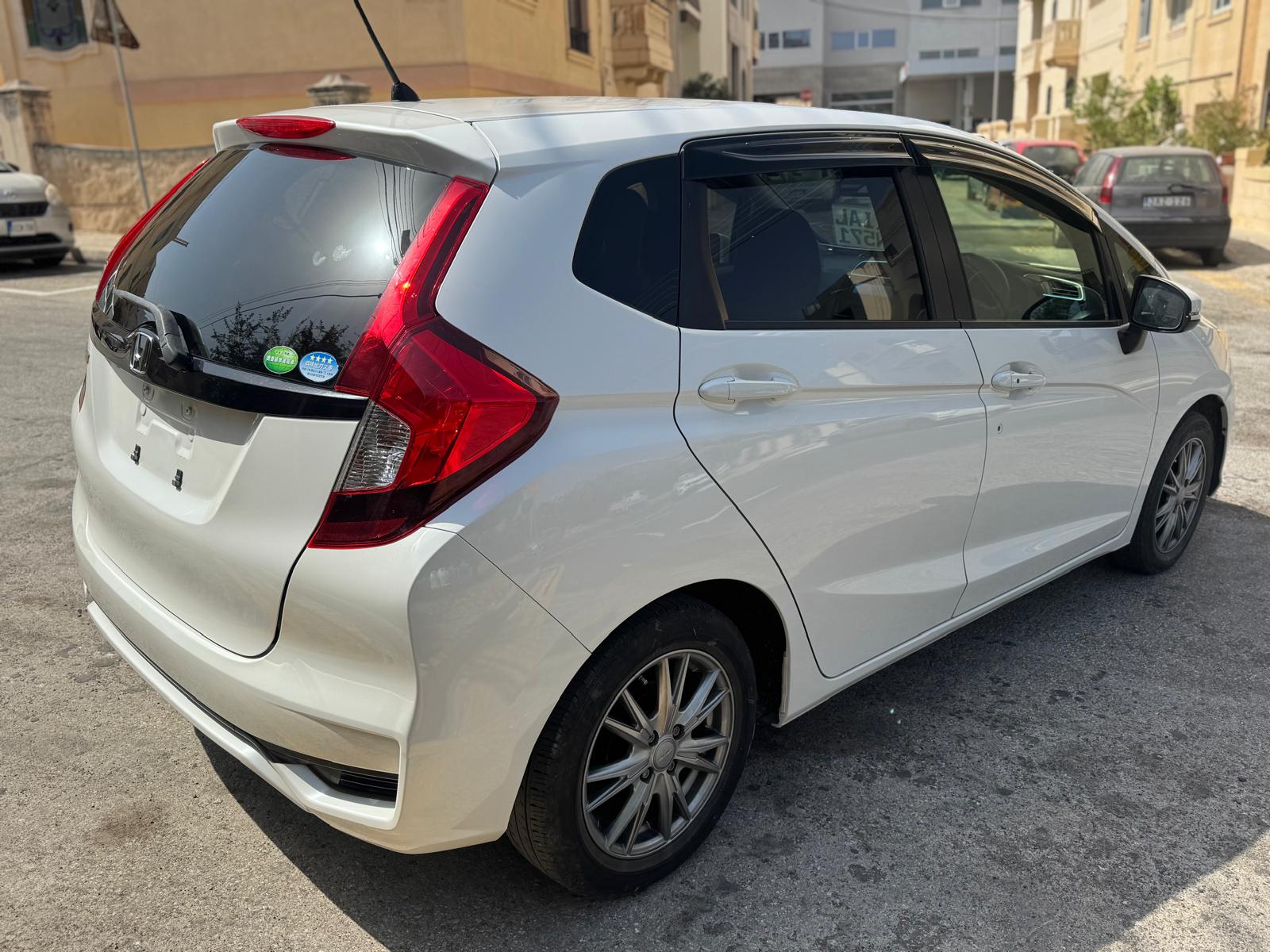 Honda Fit (Petrol)