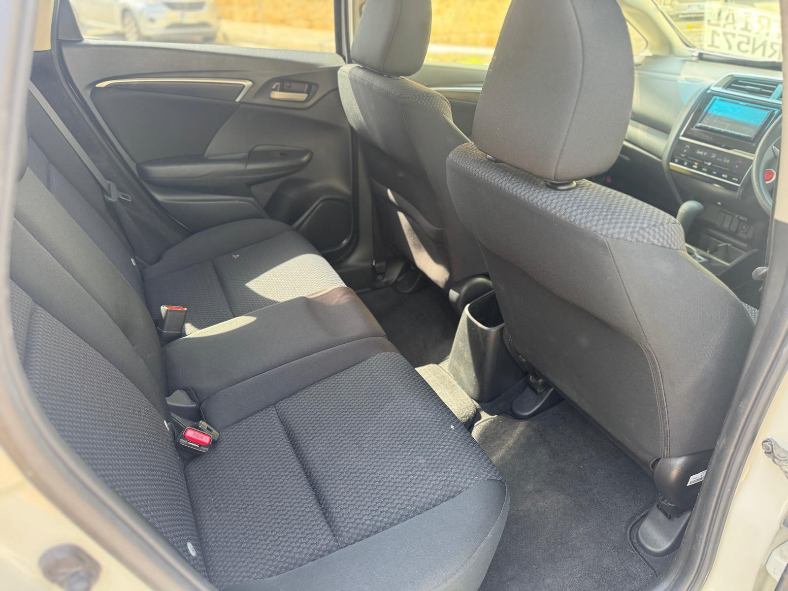 Honda Fit (Petrol)