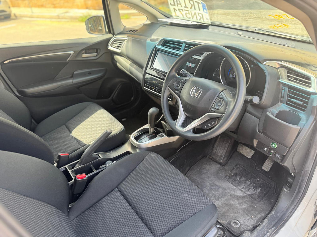 Honda Fit (Petrol)