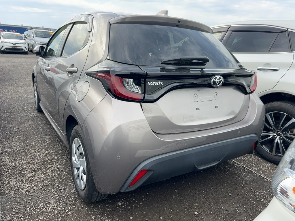 Toyota Yaris -15cc Petrol