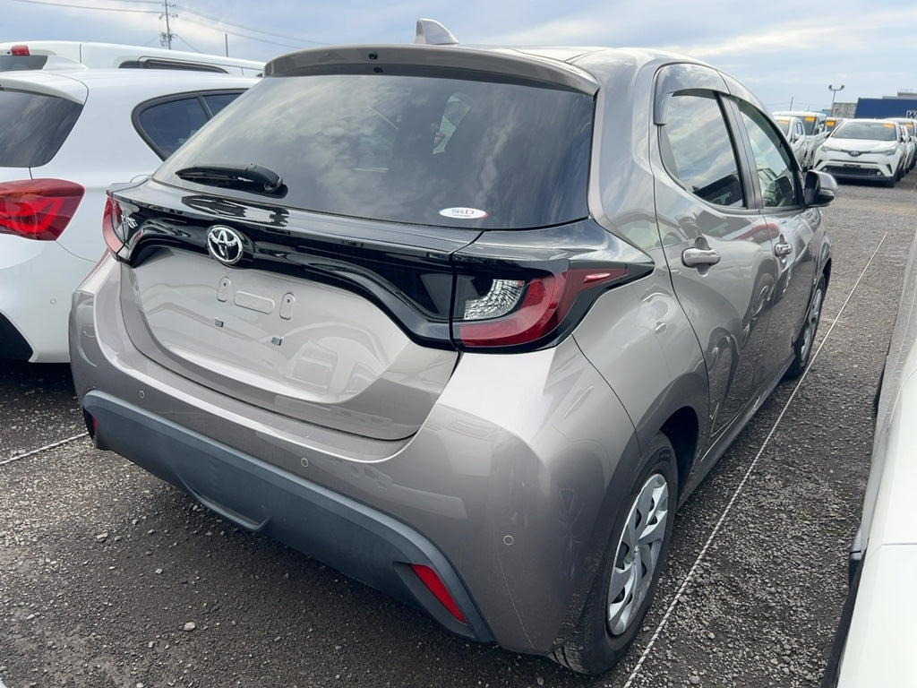 Toyota Yaris -15cc Petrol