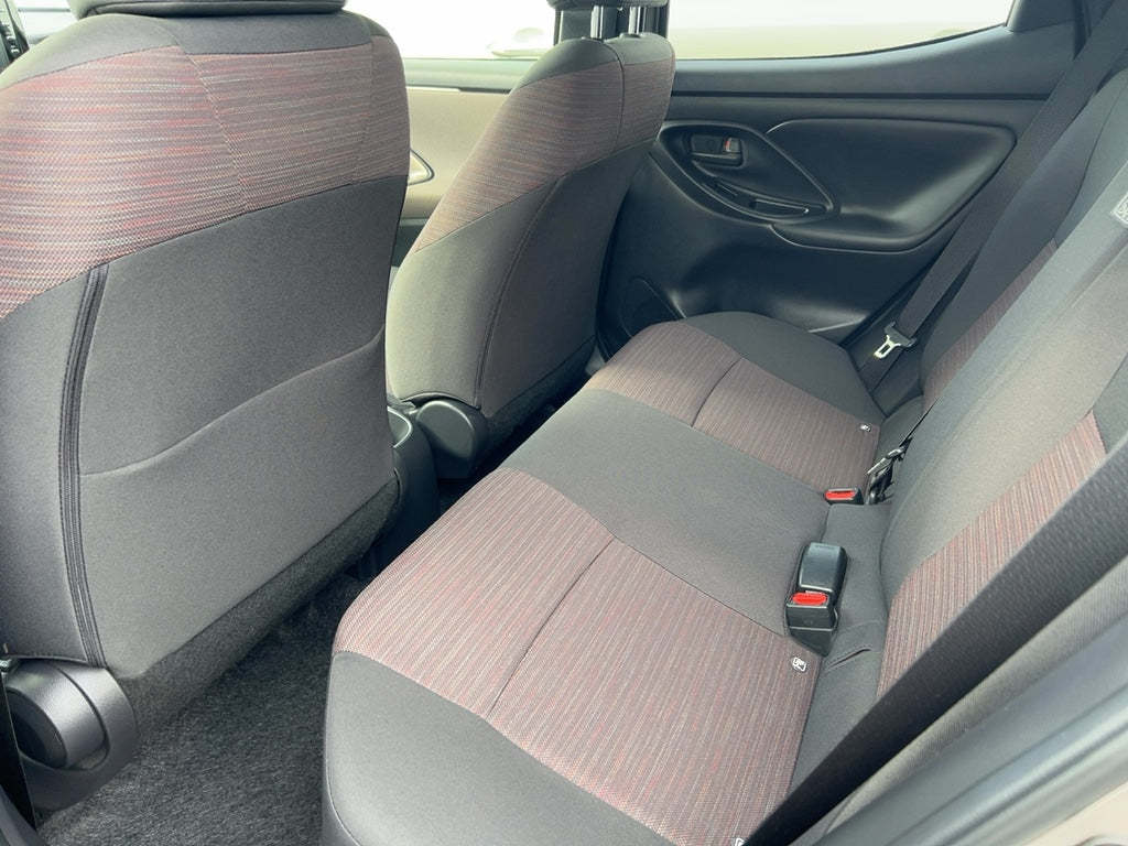 Toyota Yaris -15cc Petrol