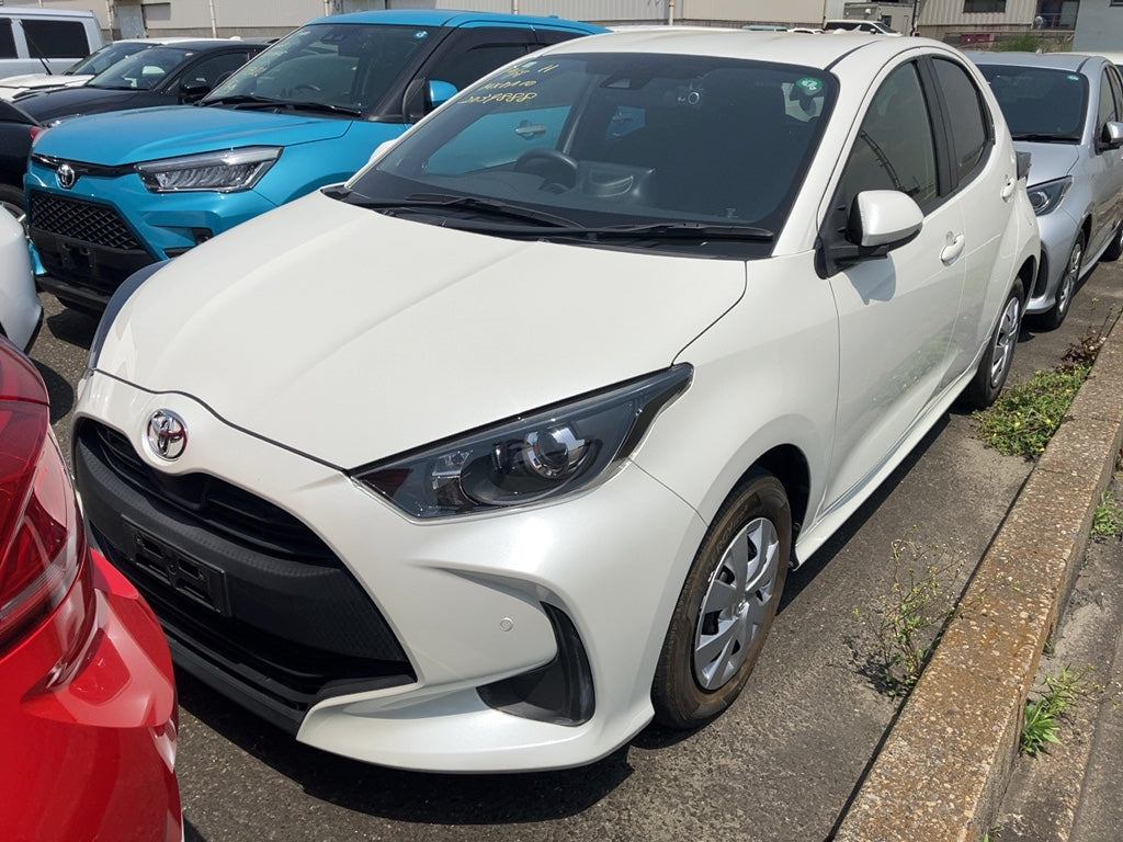 Toyota Yaris (15cc Petrol)