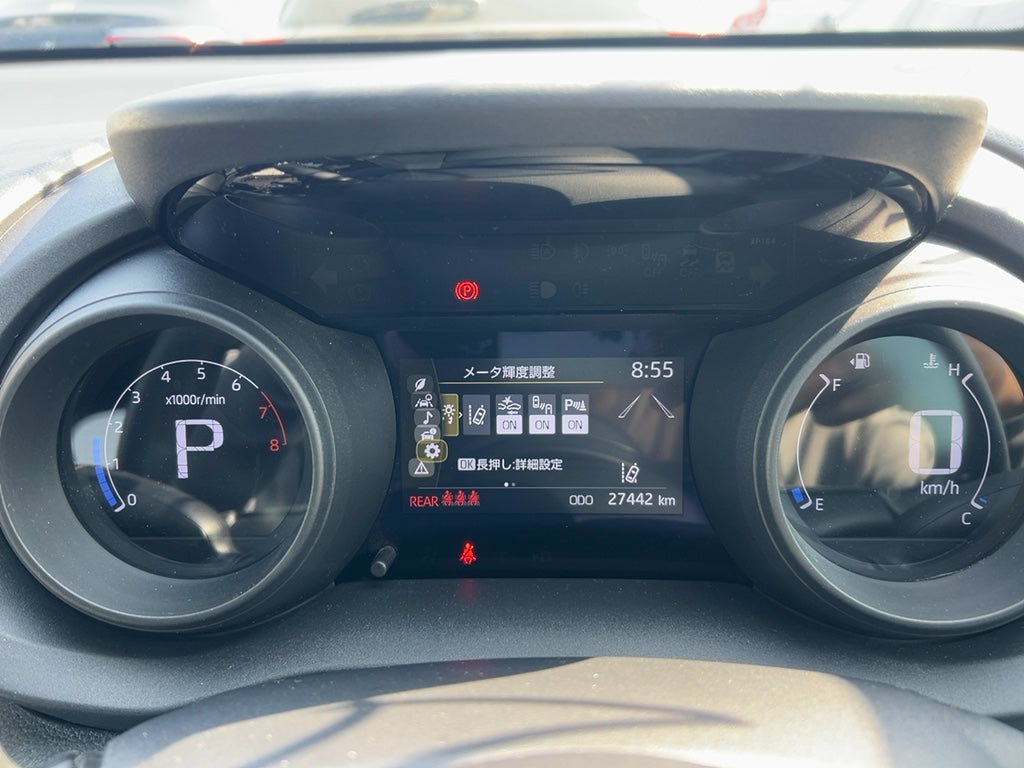 Toyota Yaris With Spoilers (15cc Petrol)