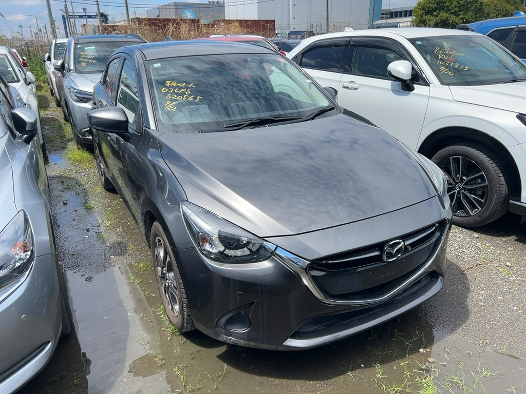 Mazda Demio Touring