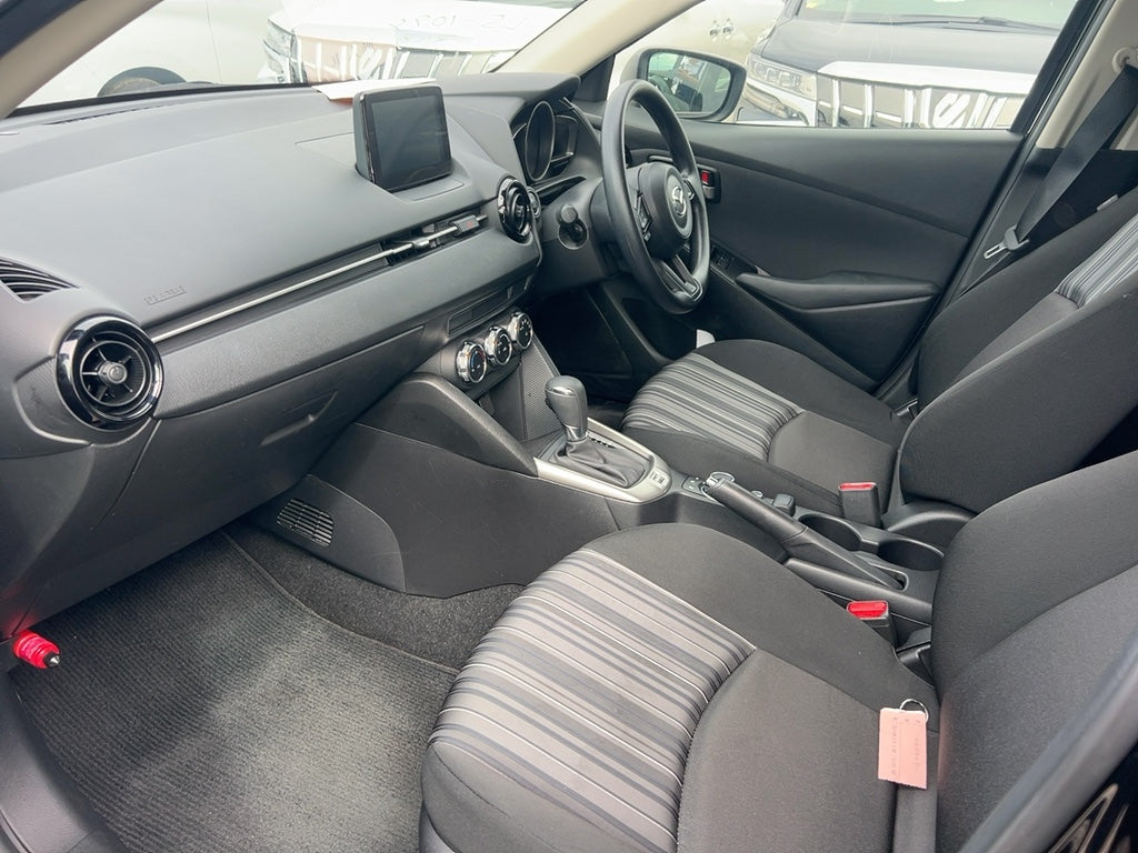 Mazda2 15s