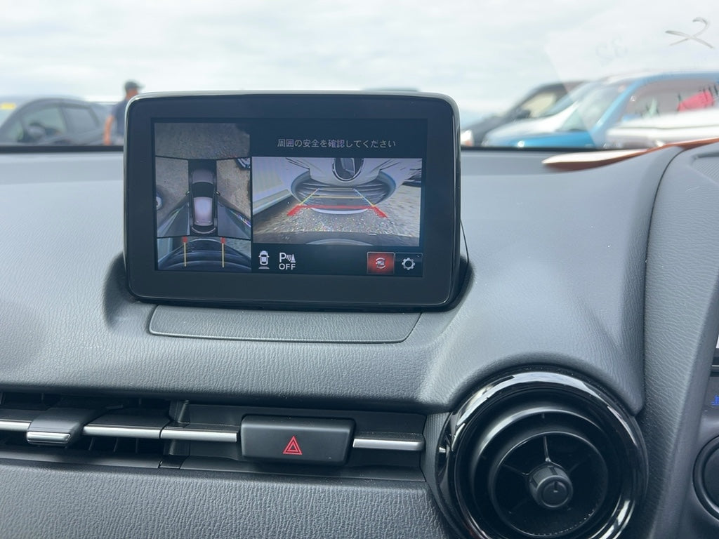Mazda2 15s