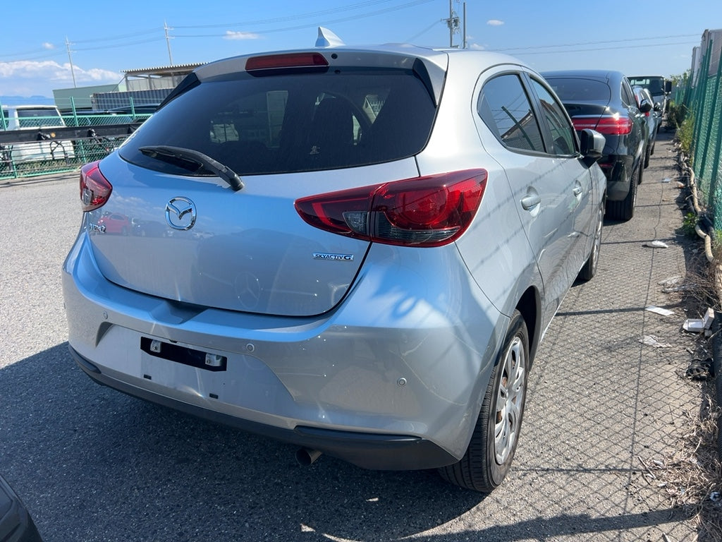 Mazda2 15s