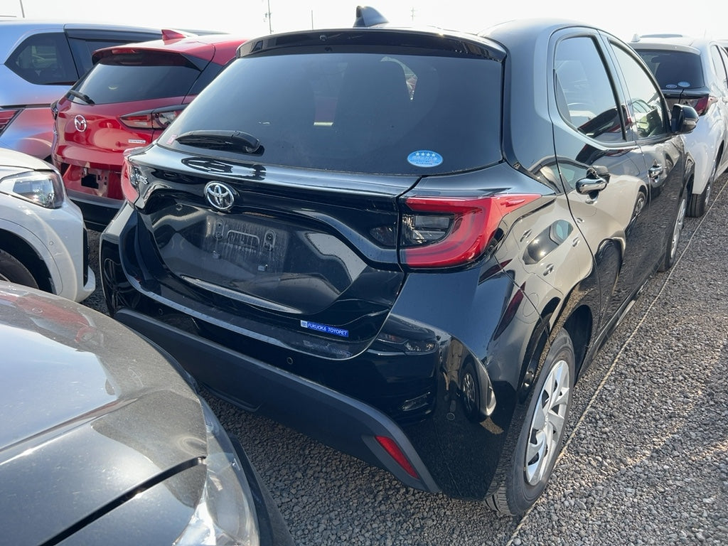 Toyota Yaris - 15cc Petrol