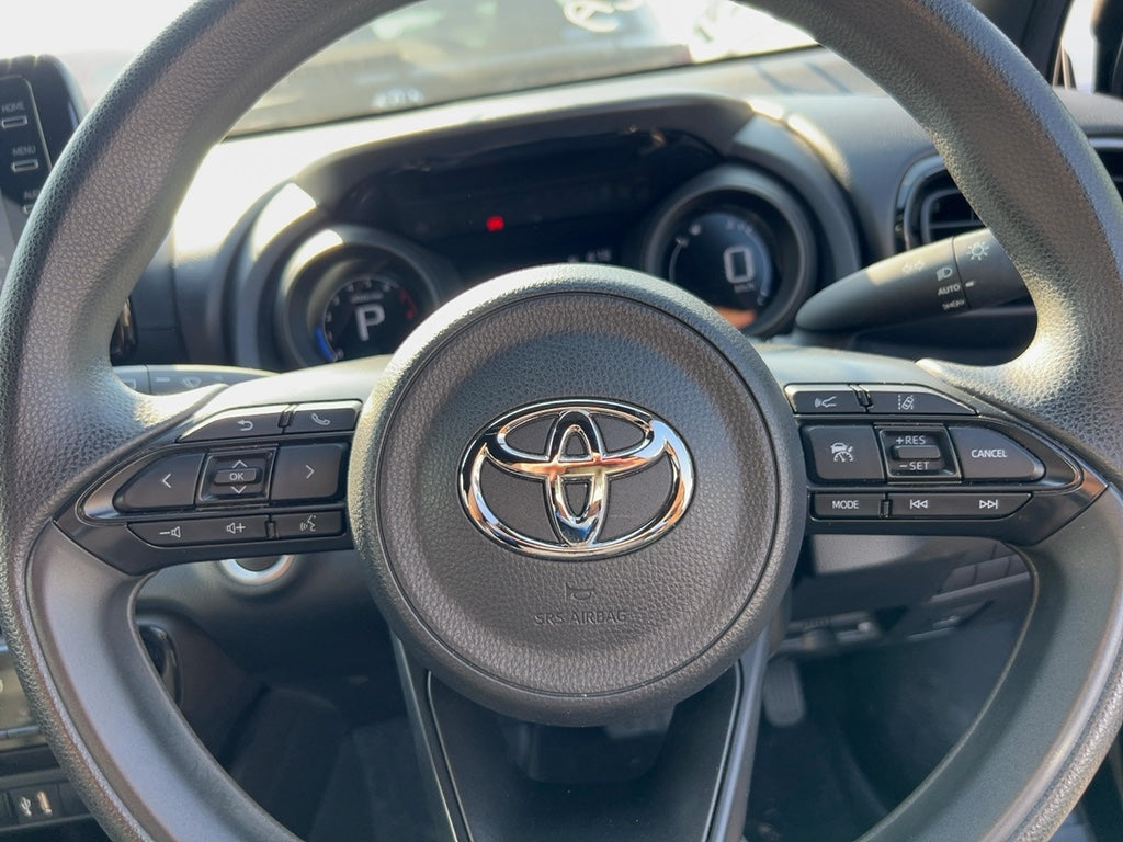 Toyota Yaris - 15cc Petrol