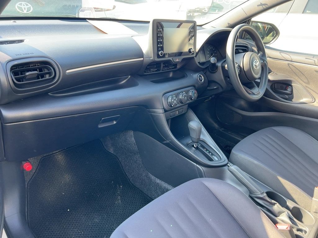 Toyota Yaris - 10cc Petrol