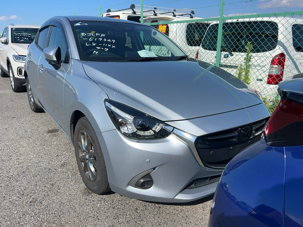 Mazda Demio Touring Pro