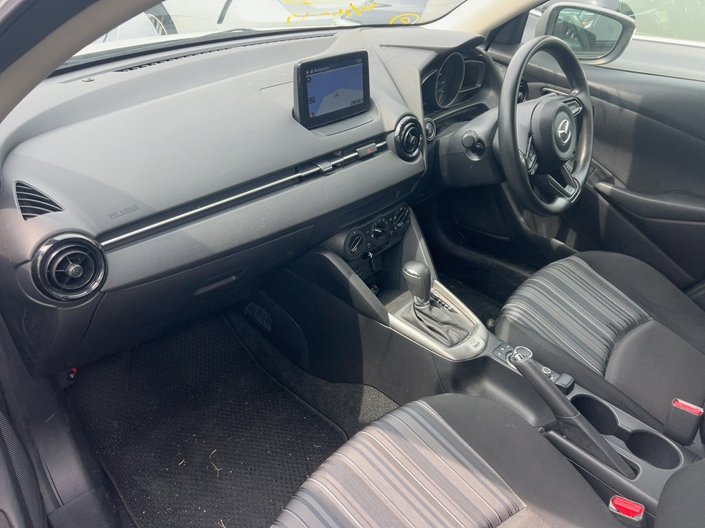 Mazda2 - 15s