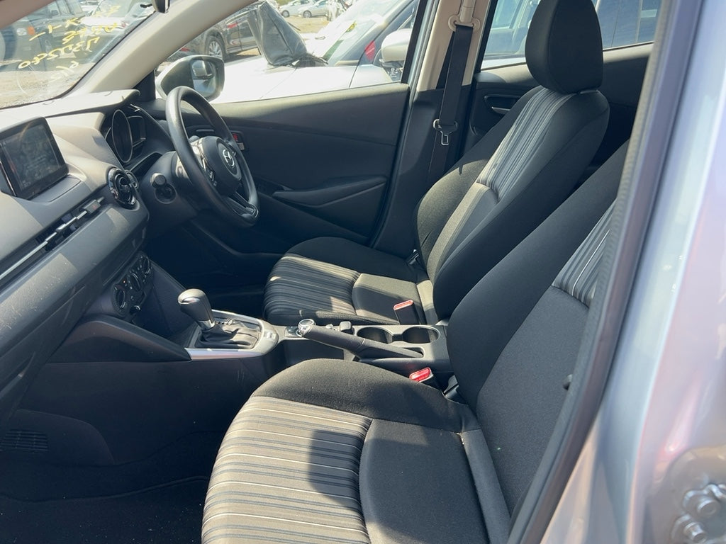 Mazda2 15s