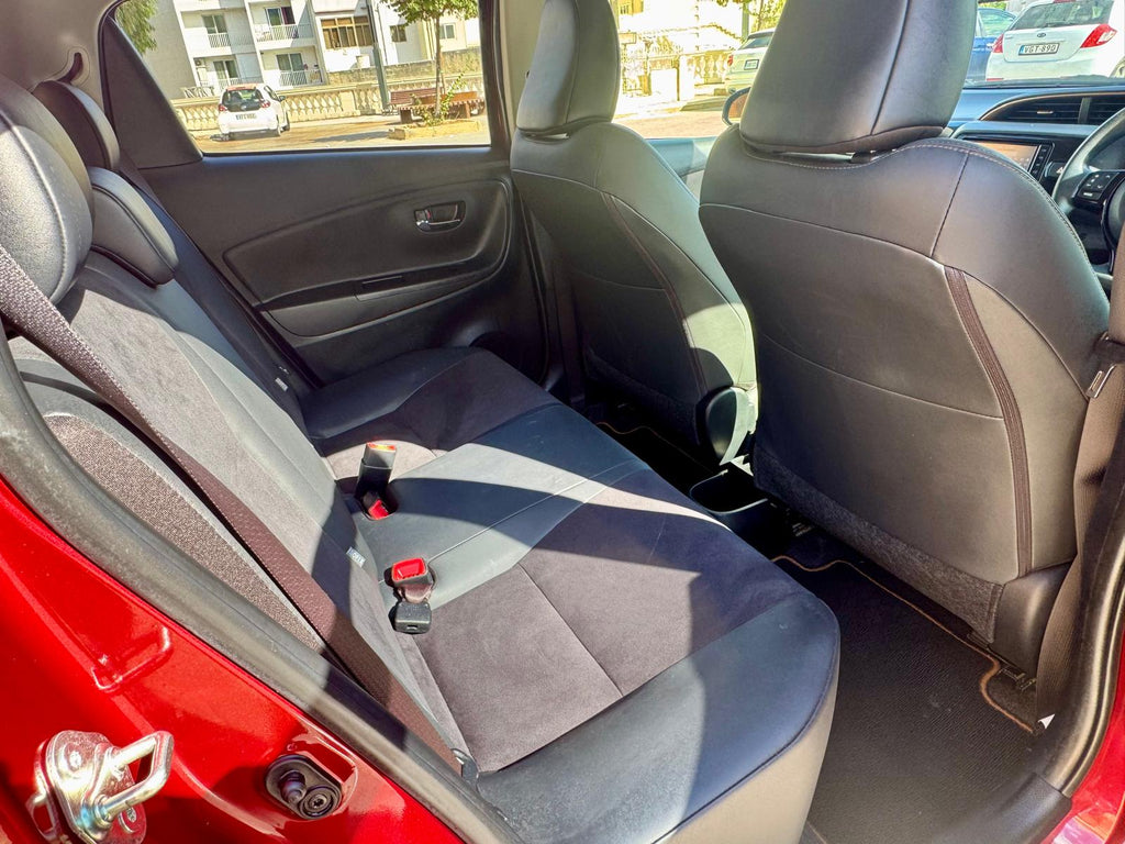 Low Mileage - Toyota Vitz FAmie Edition