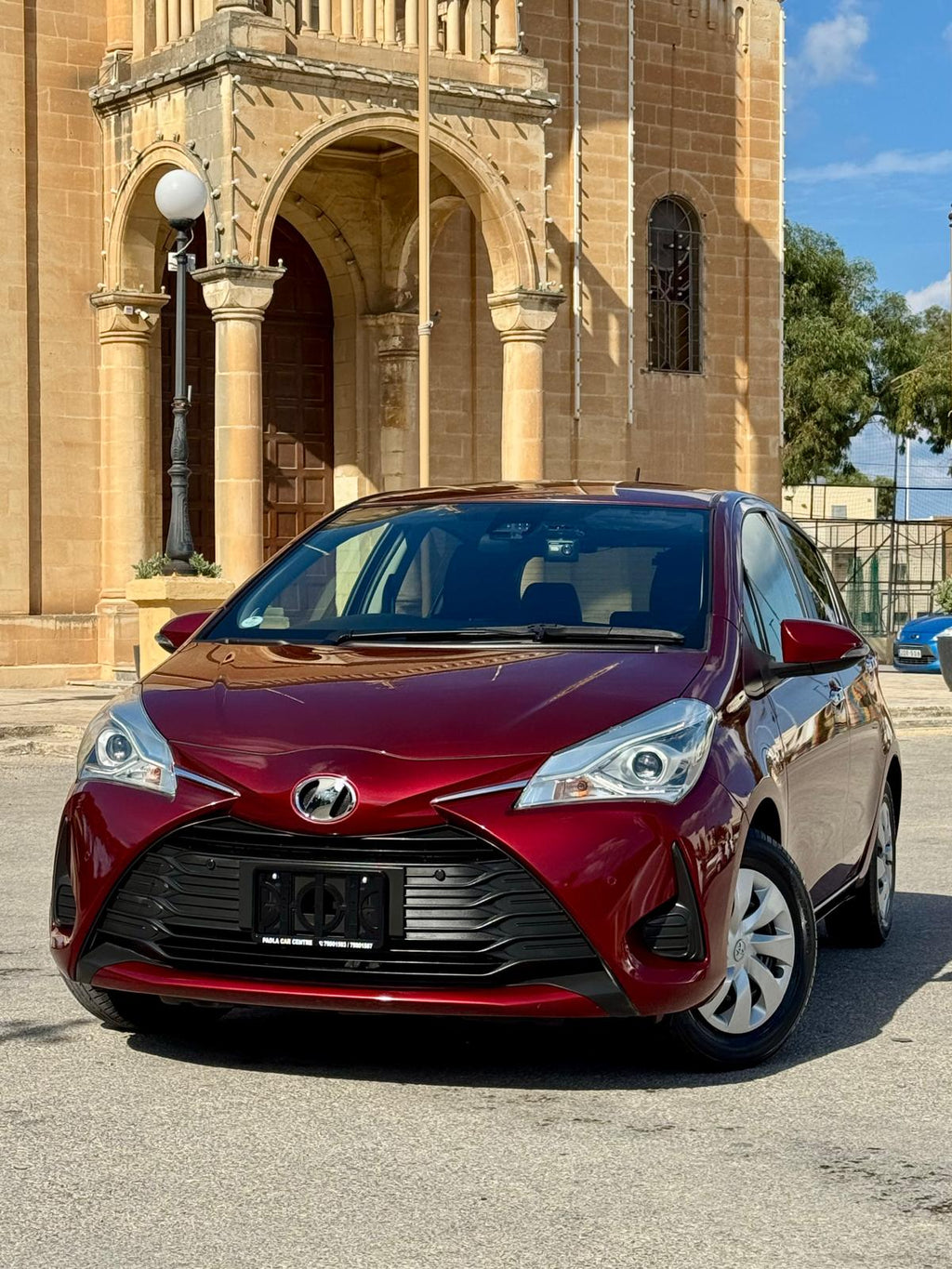 Low Mileage - Toyota Vitz FAmie Edition