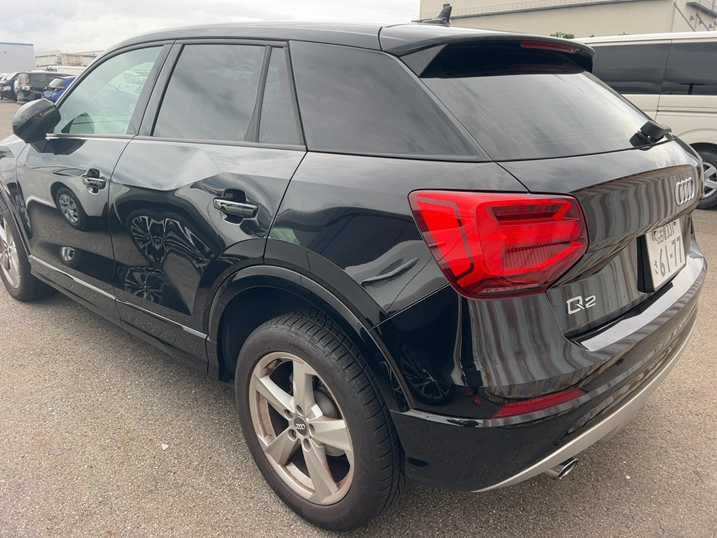 SUNROOF - Audi Q2 TFSI