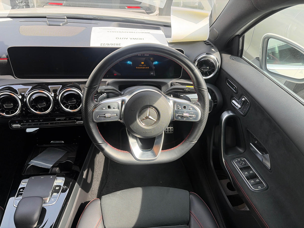 Mercedes A180 AMG Premium Plus