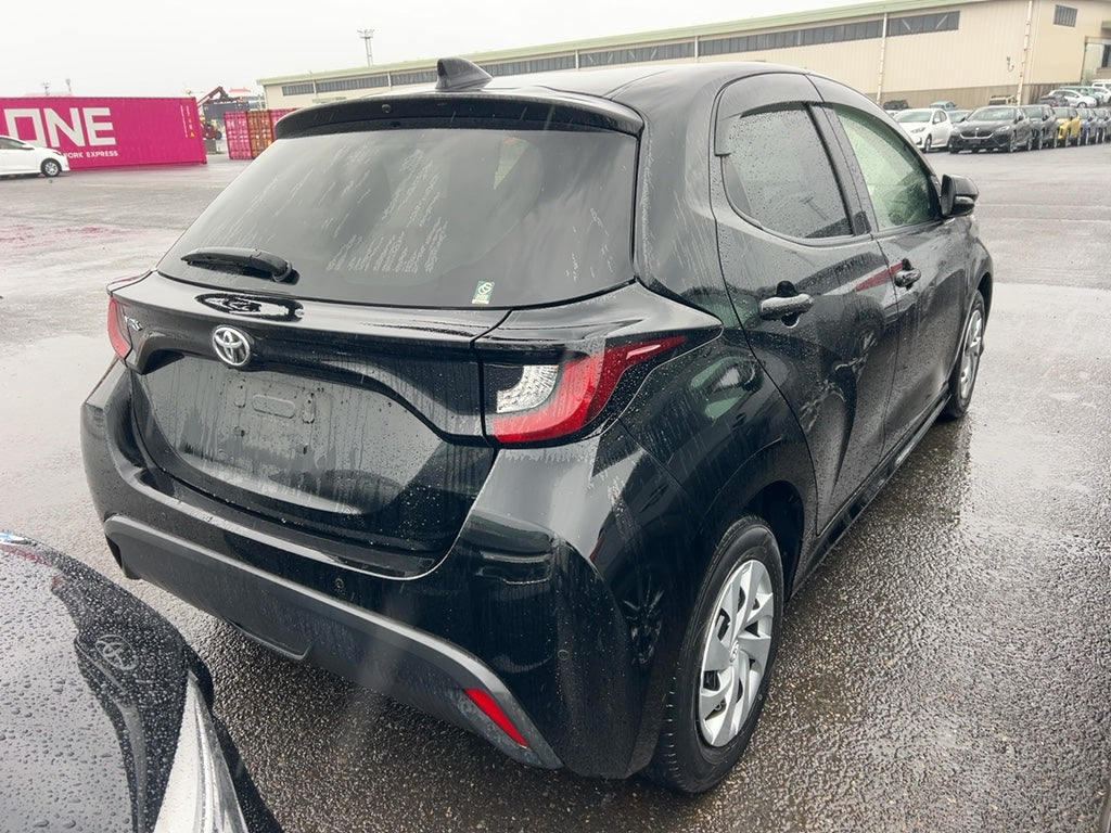 Toyota Yaris - 15cc Petrol
