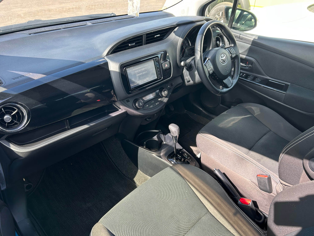 Toyota Vitz U-Edition