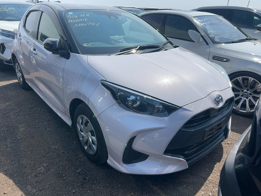Toyota Yaris - 15cc Petrol