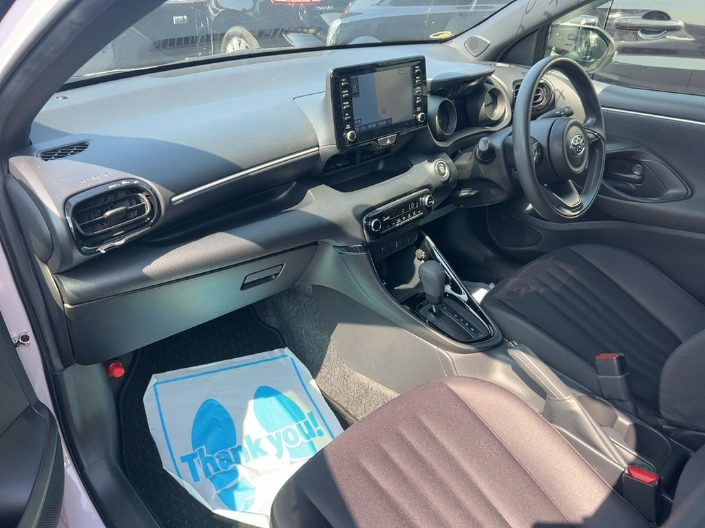 Toyota Yaris - 15cc Petrol