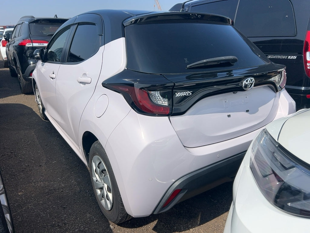 Toyota Yaris - 15cc Petrol