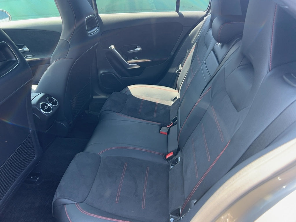 Mercedes A180 AMG Premium Plus