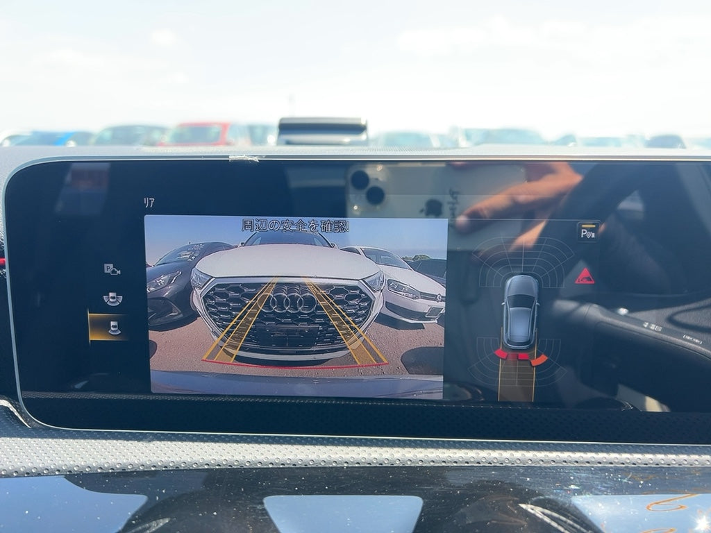 Mercedes A180 Premium Plus (Sunroof)