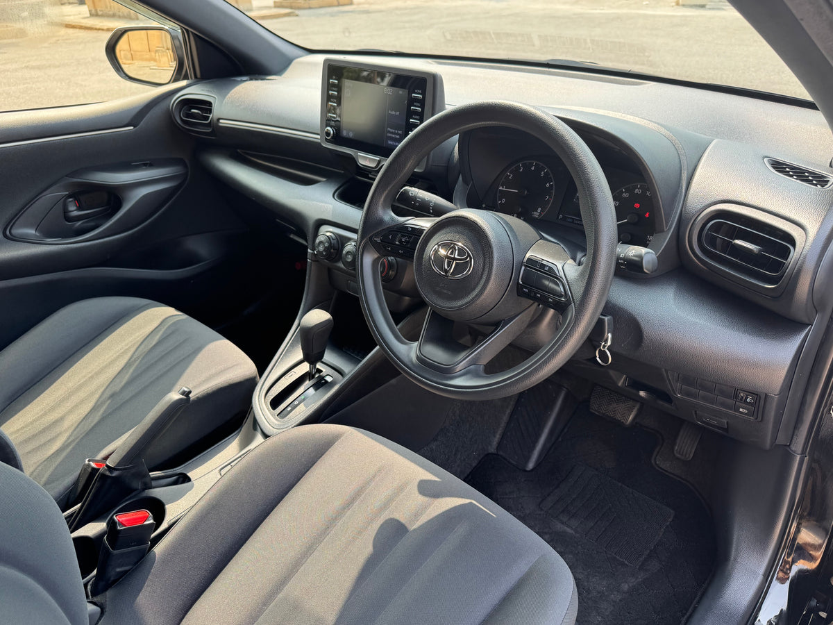 Toyota Yaris - 10cc petrol