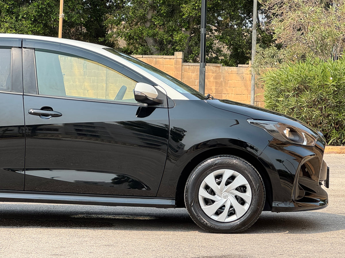Toyota Yaris - 10cc petrol