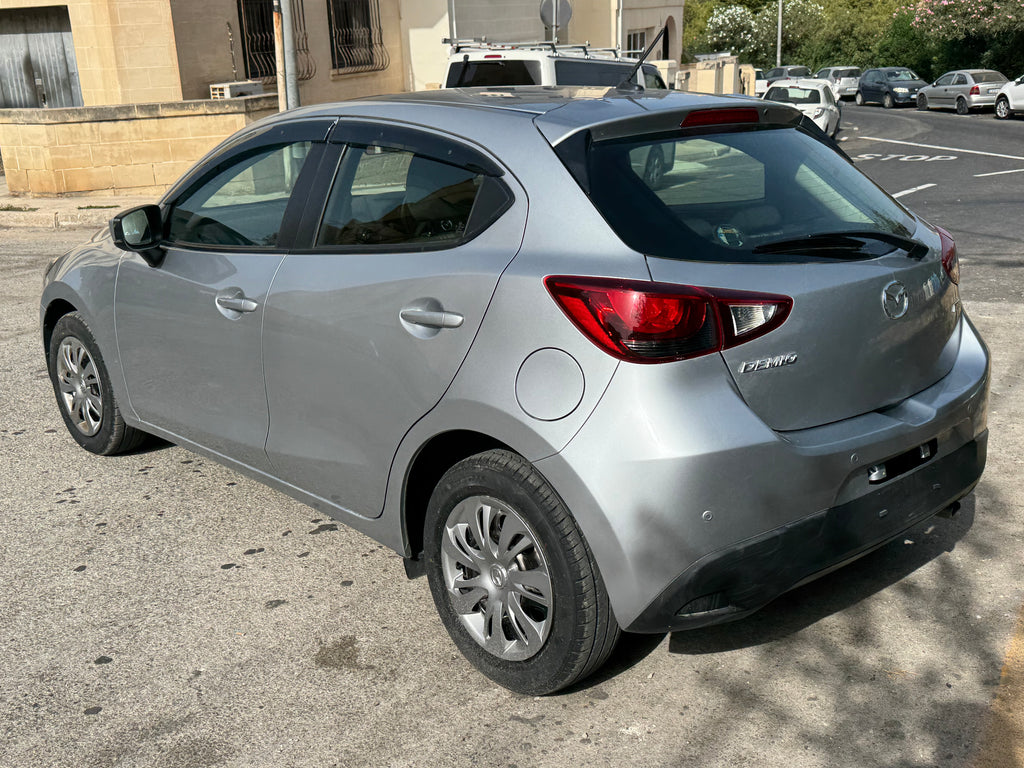Mazda Demio 15s