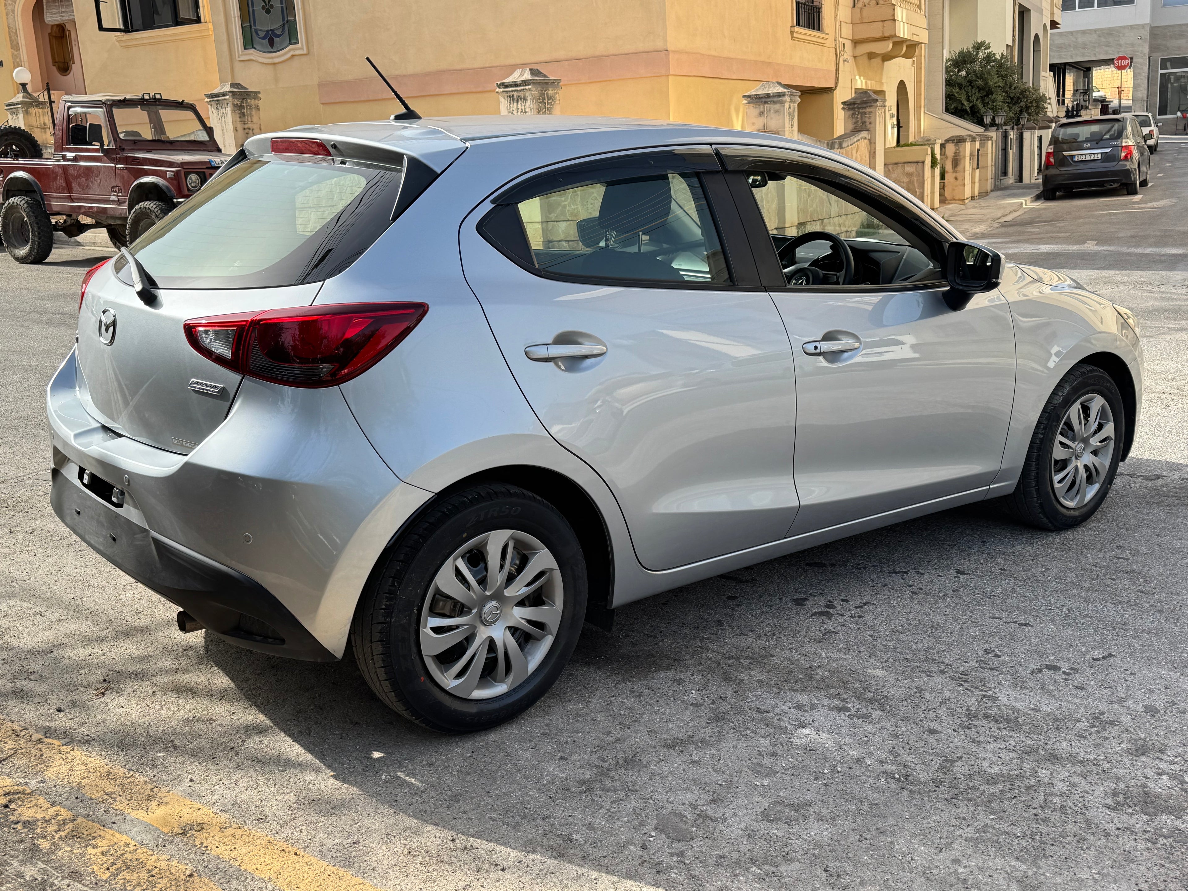 Mazda Demio 15s