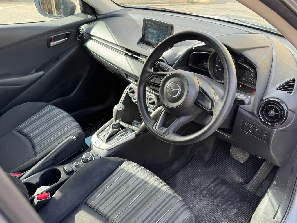 Mazda Demio 15s