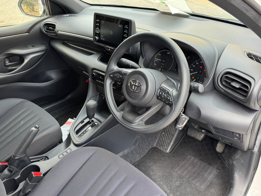 Toyota Yaris Hybrid