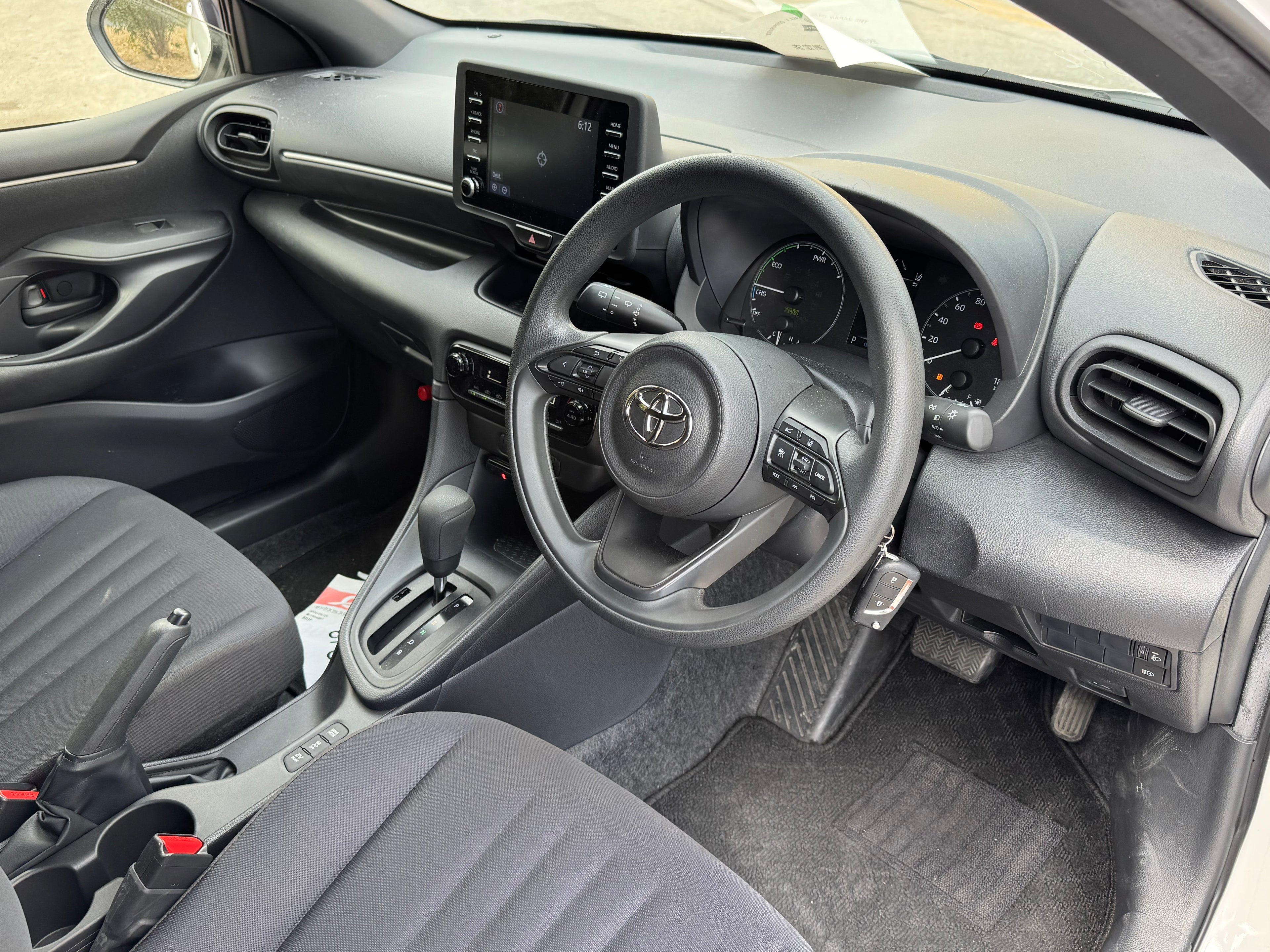 Toyota Yaris Hybrid