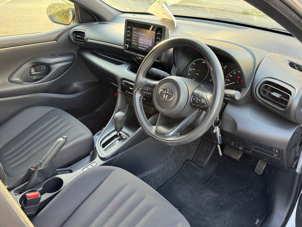 Toyota Yaris Hybrid