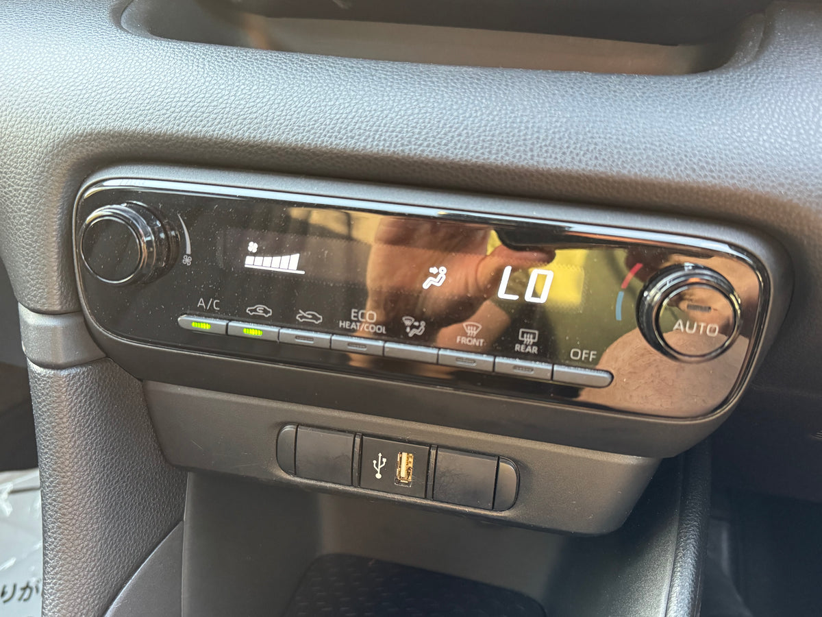 Toyota Yaris Hybrid