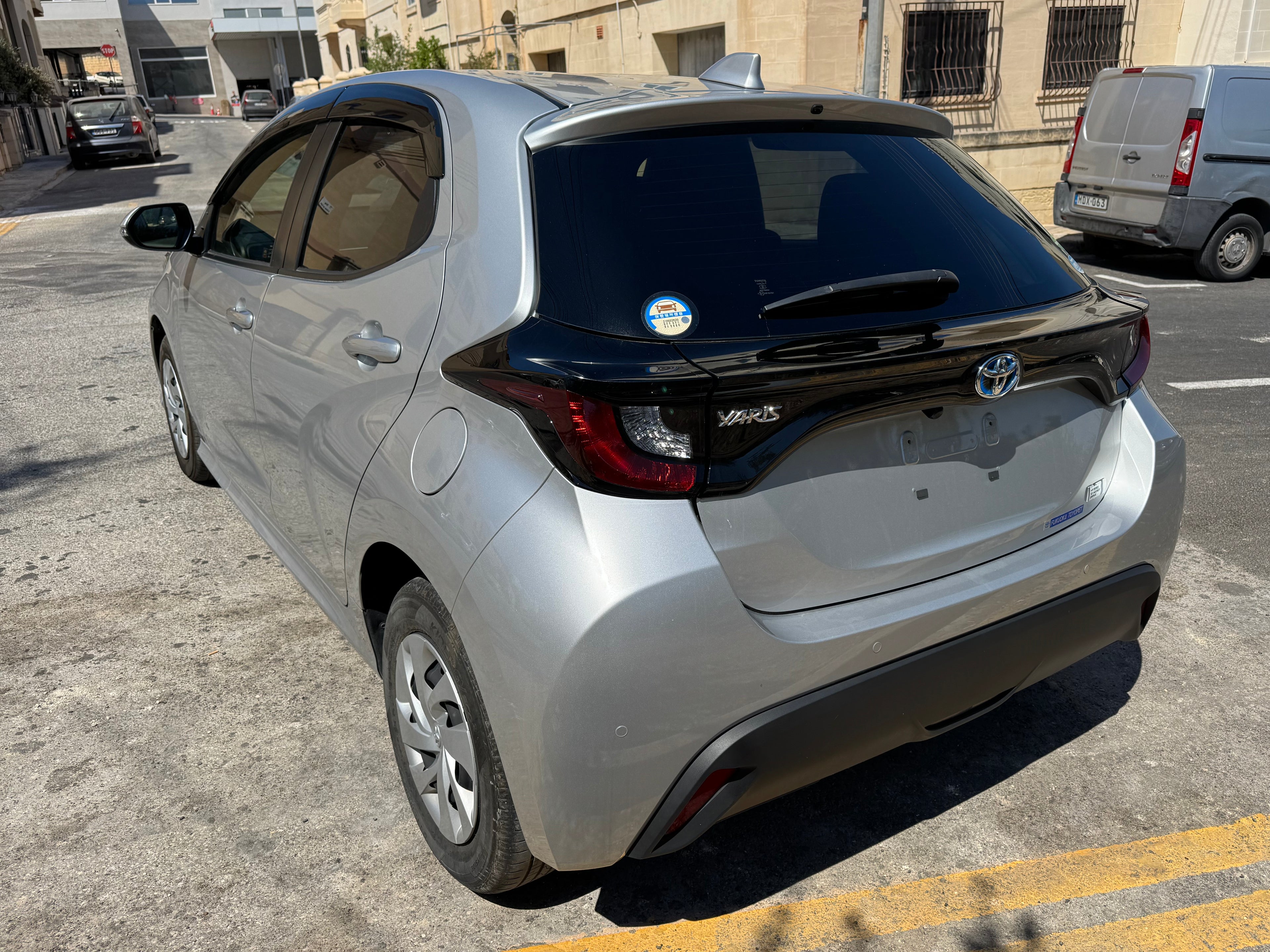 Low Mileage!!! Toyota Yaris Hybrid