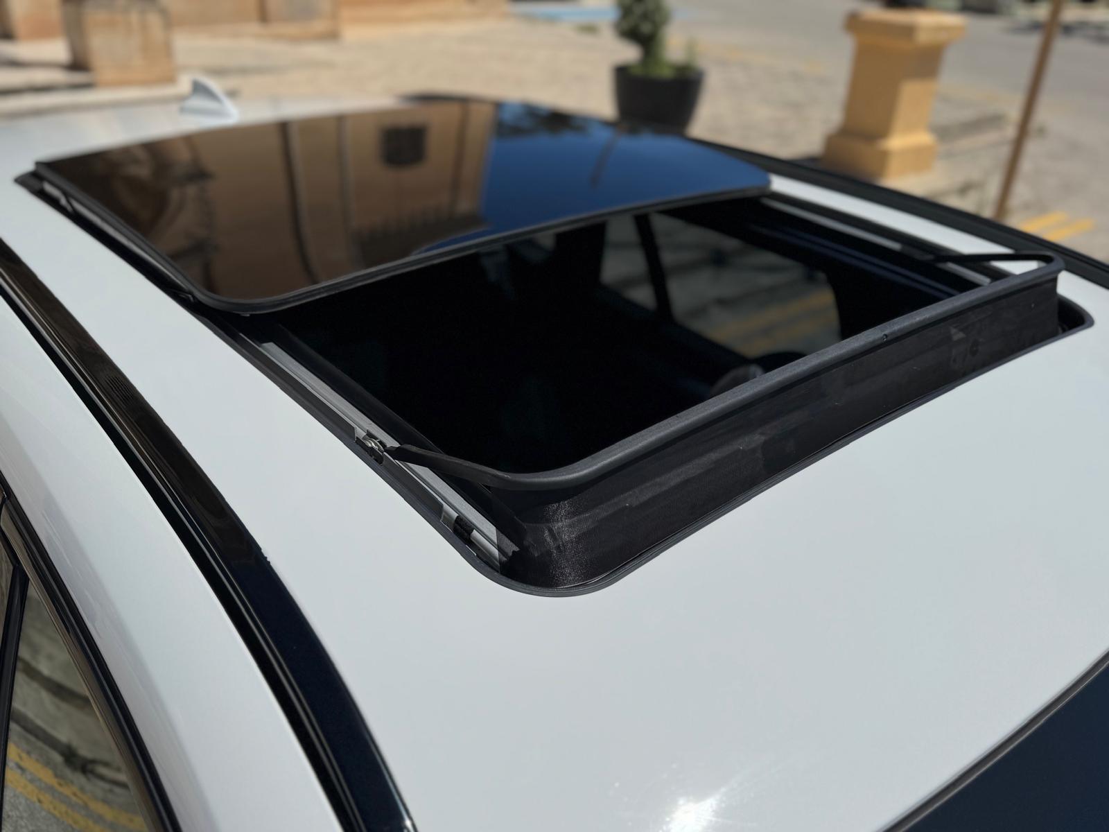 BMW X1 M-Sport XDrive (Sunroof)