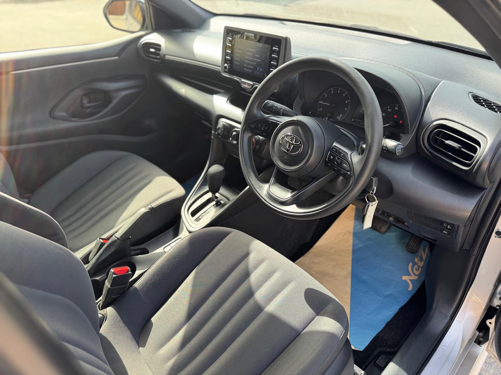 Toyota Yaris (15cc Petrol)