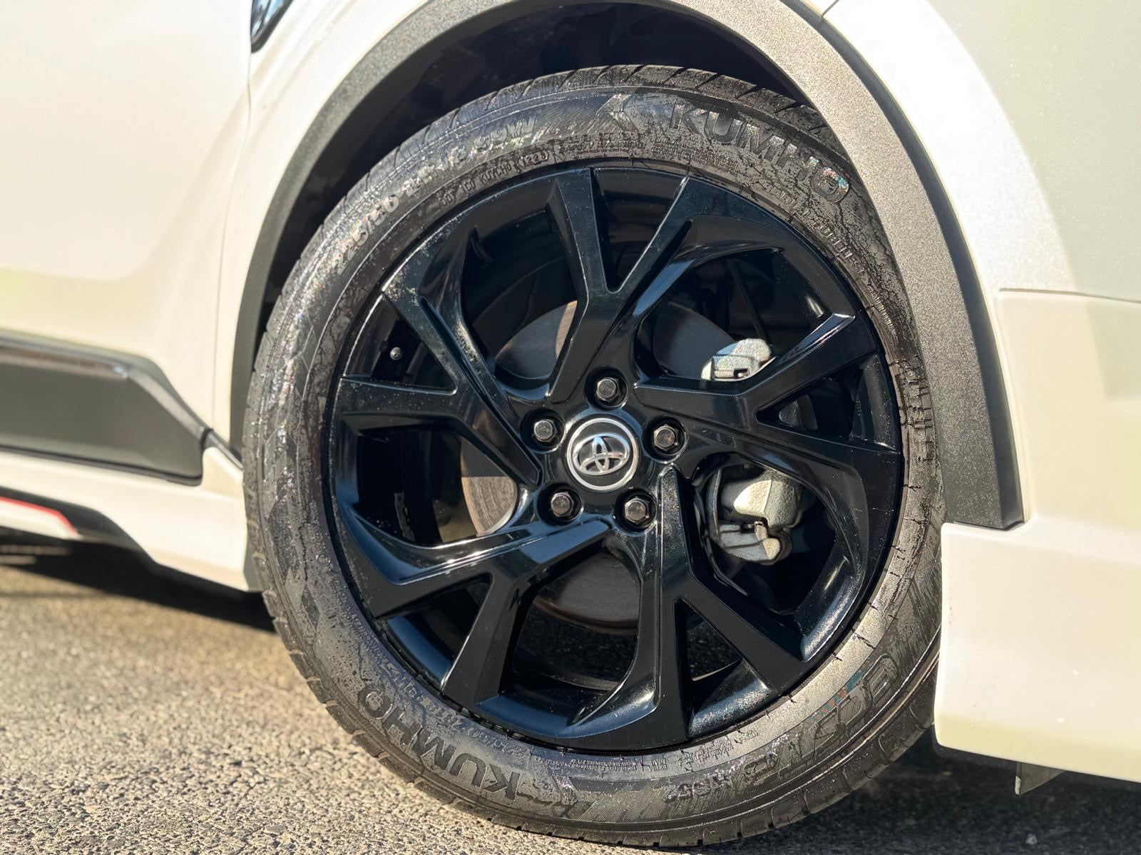 Toyota C-HR G-Nero Model (Full Body Kit)